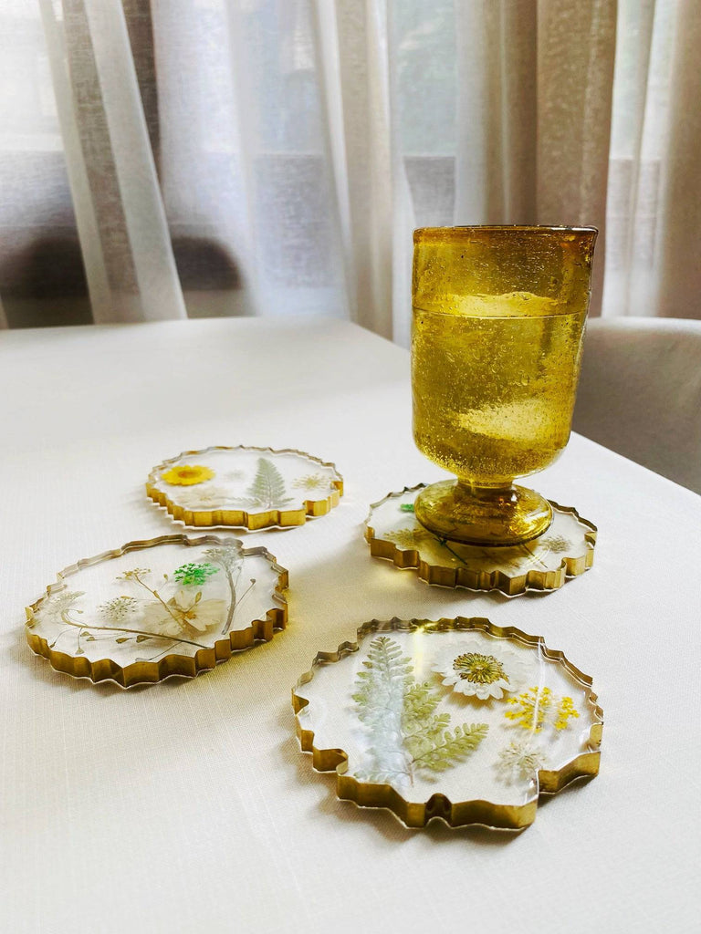Set of 4 Dried Flowers Coasters - Crafted Galleria